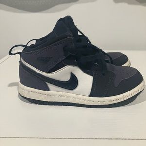 Kids Jordan 1 Mid Obsidian Sanded Purple